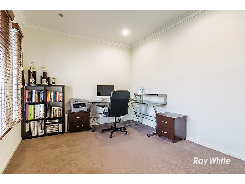 7 Honeybark Crescent, Lyndhurst VIC 3975