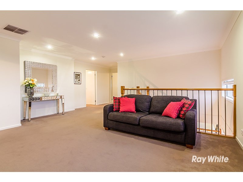 7 Honeybark Crescent, Lyndhurst VIC 3975