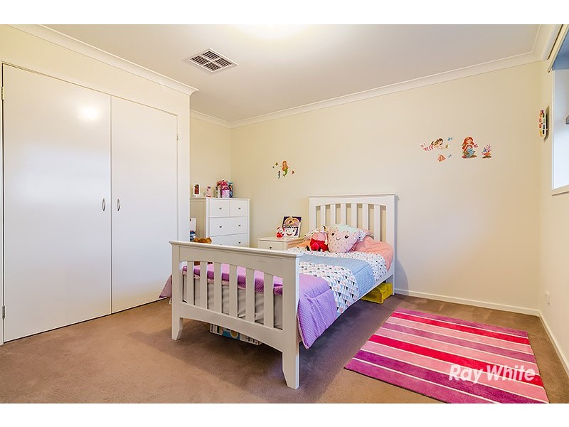 7 Honeybark Crescent, Lyndhurst VIC 3975