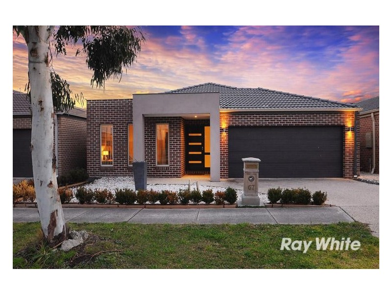 67 Bluemist Circuit, Lyndhurst VIC 3975