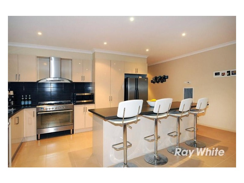 67 Bluemist Circuit, Lyndhurst VIC 3975