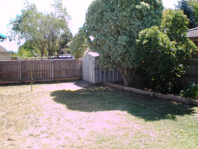 2 Cypress Court, Cranbourne North VIC 3977