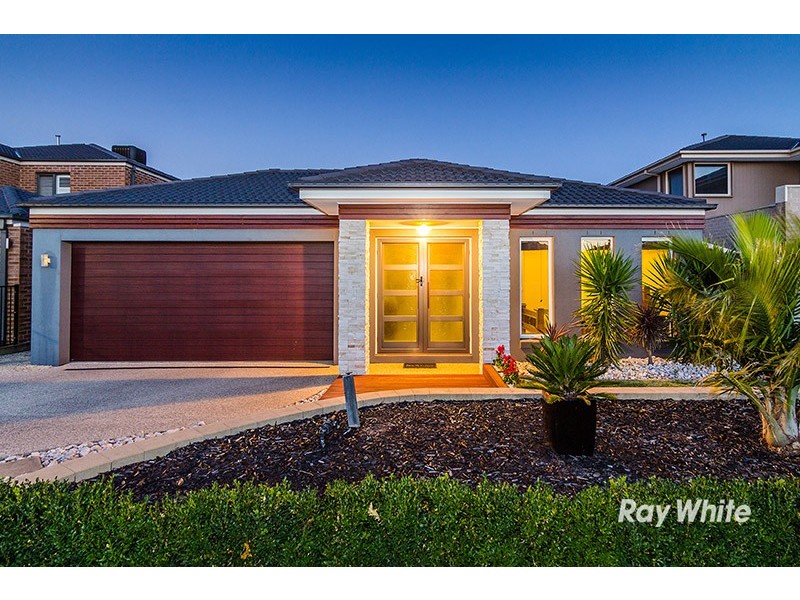 6 Hugden Road, Lyndhurst VIC 3975