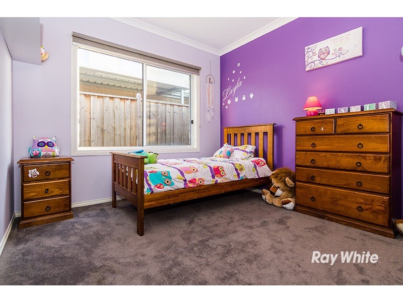 6 Hugden Road, Lyndhurst VIC 3975