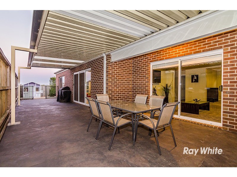 6 Hugden Road, Lyndhurst VIC 3975