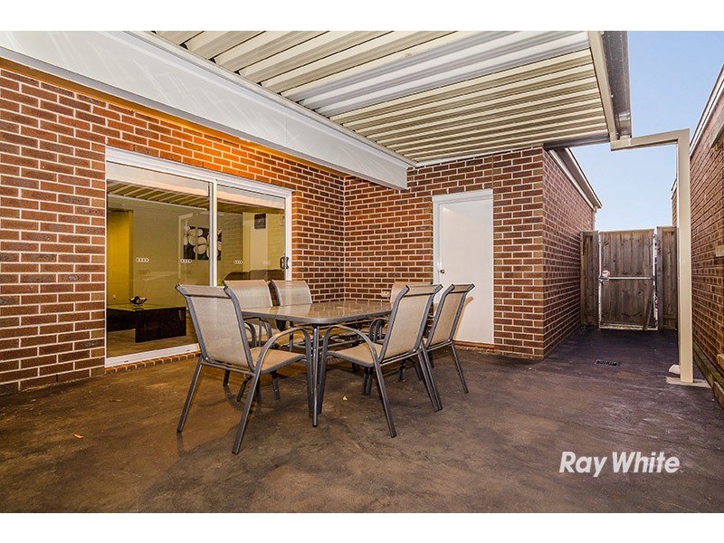 6 Hugden Road, Lyndhurst VIC 3975