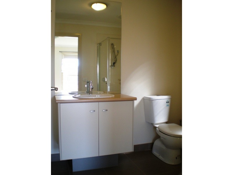 31 Thurvaston Cresent, Clyde North VIC 3978