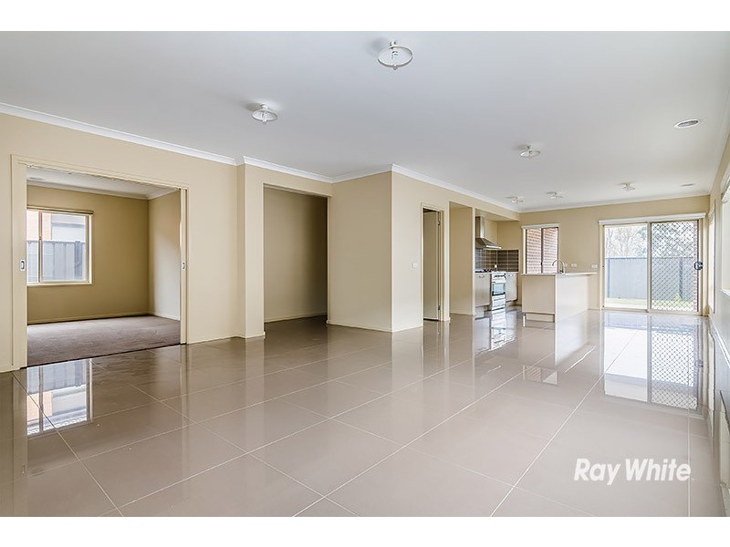 170 Selandra Boulevard, Clyde North VIC 3978