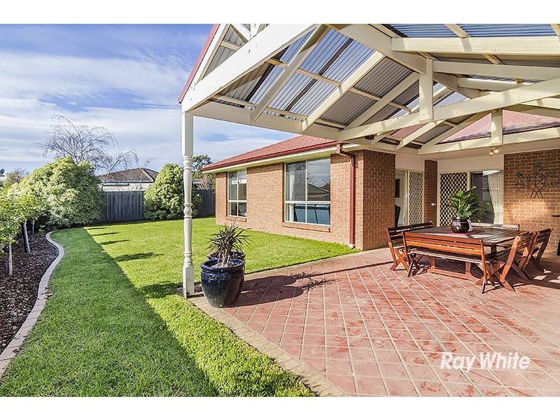 48 Wood Road, Narre Warren South VIC 3805