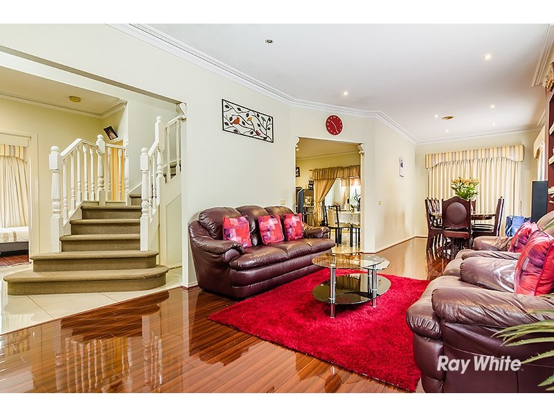 41 George Chudleigh Drive, Hallam VIC 3803