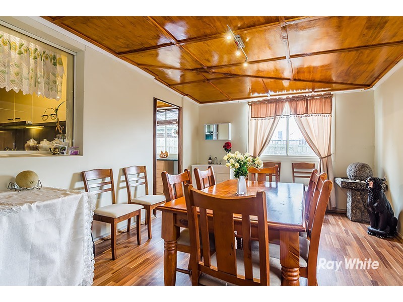 41 George Chudleigh Drive, Hallam VIC 3803