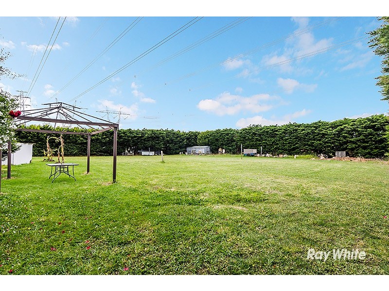 41 George Chudleigh Drive, Hallam VIC 3803