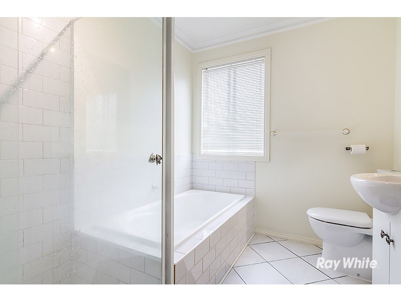 41 George Chudleigh Drive, Hallam VIC 3803