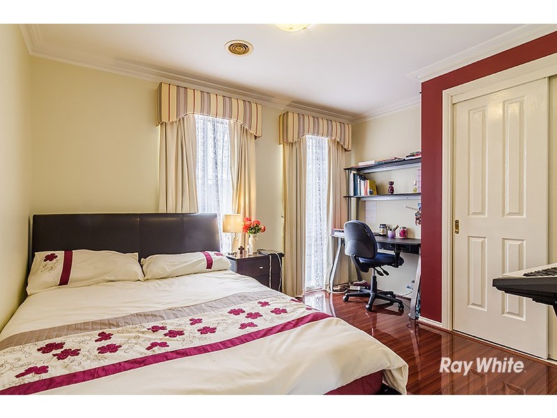 41 George Chudleigh Drive, Hallam VIC 3803