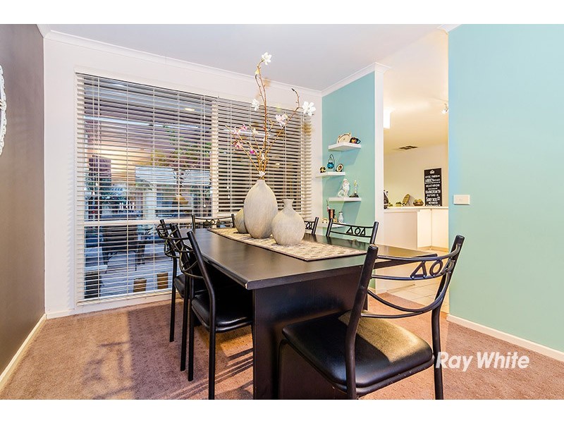 70 Waverley Park Drive, Cranbourne North VIC 3977