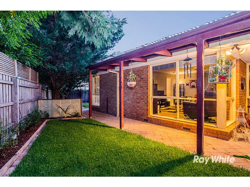 70 Waverley Park Drive, Cranbourne North VIC 3977