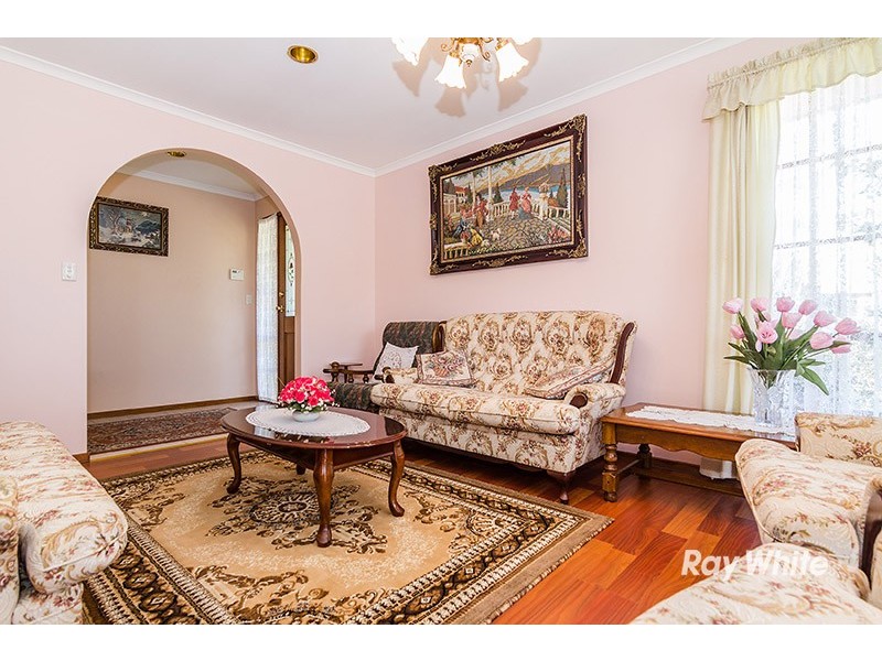 55 Courtenay Avenue, Cranbourne North VIC 3977