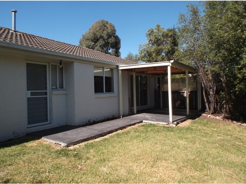 19 Joyce Street, Cranbourne West VIC 3977