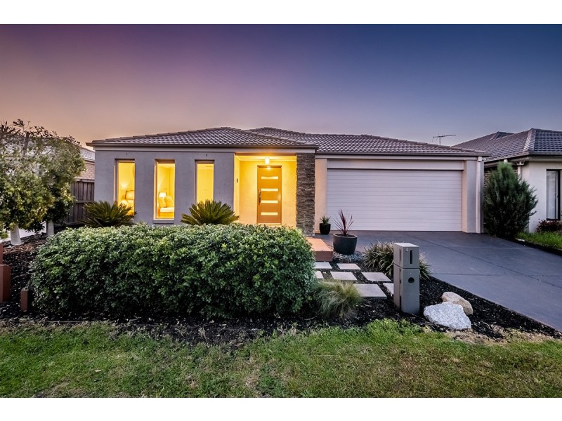 4 Watt Place, Lyndhurst VIC 3975