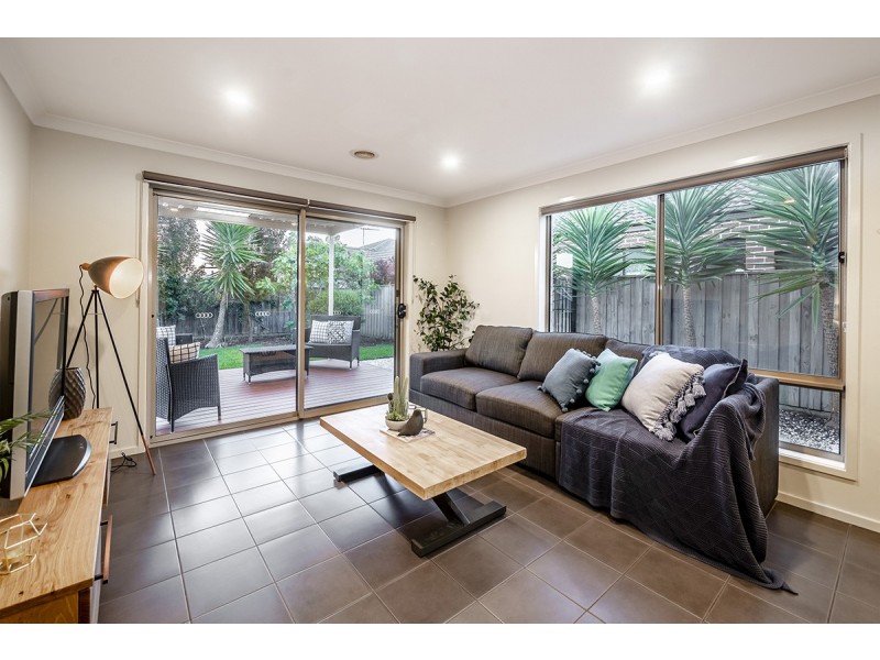 4 Watt Place, Lyndhurst VIC 3975