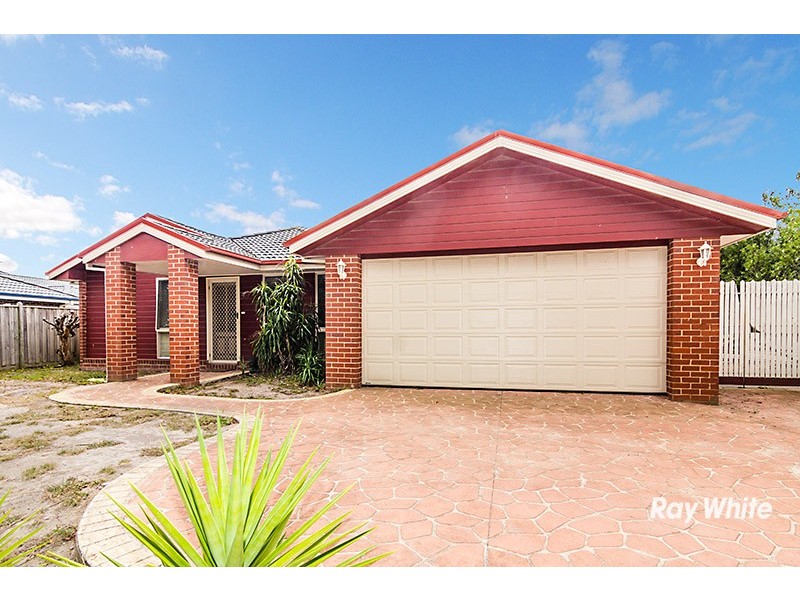 22 St Ives Drive, Narre Warren South VIC 3805