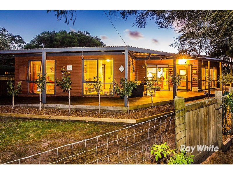 26 Hardy Avenue, Cannons Creek VIC 3977