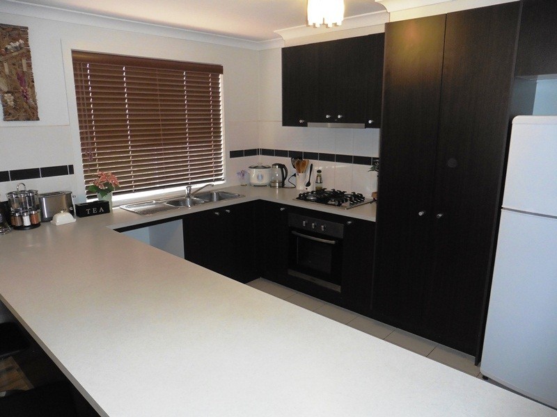 76 Silverwattle Drive, Lyndhurst VIC 3975