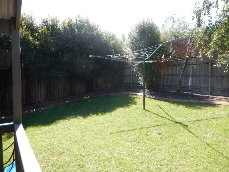 7 Settlers Hill Rise, Pakenham VIC 3810