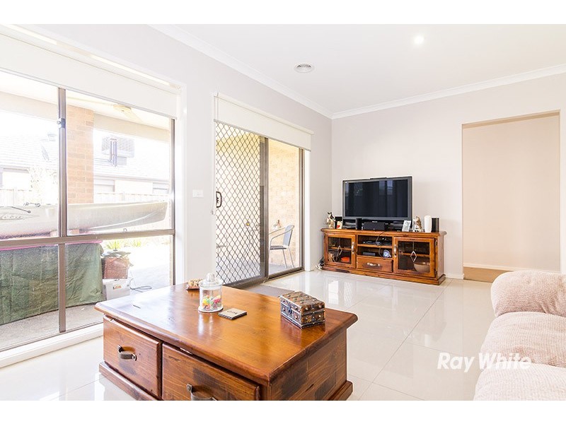 4 Sawgrass Way, Cranbourne West VIC 3977