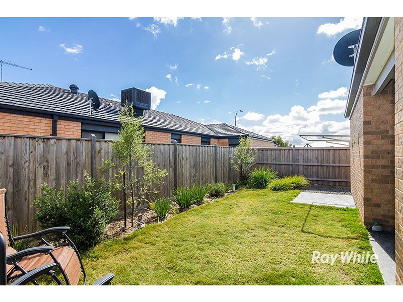 4 Sawgrass Way, Cranbourne West VIC 3977