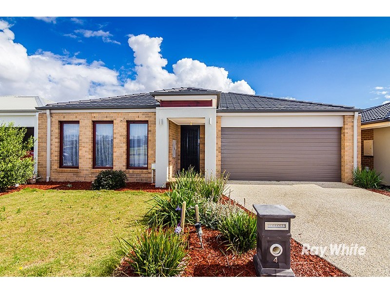 4 Sawgrass Way, Cranbourne West VIC 3977