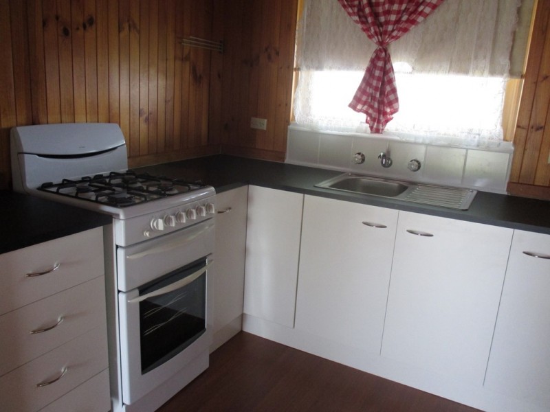 126 Camms Road, Cranbourne VIC 3977