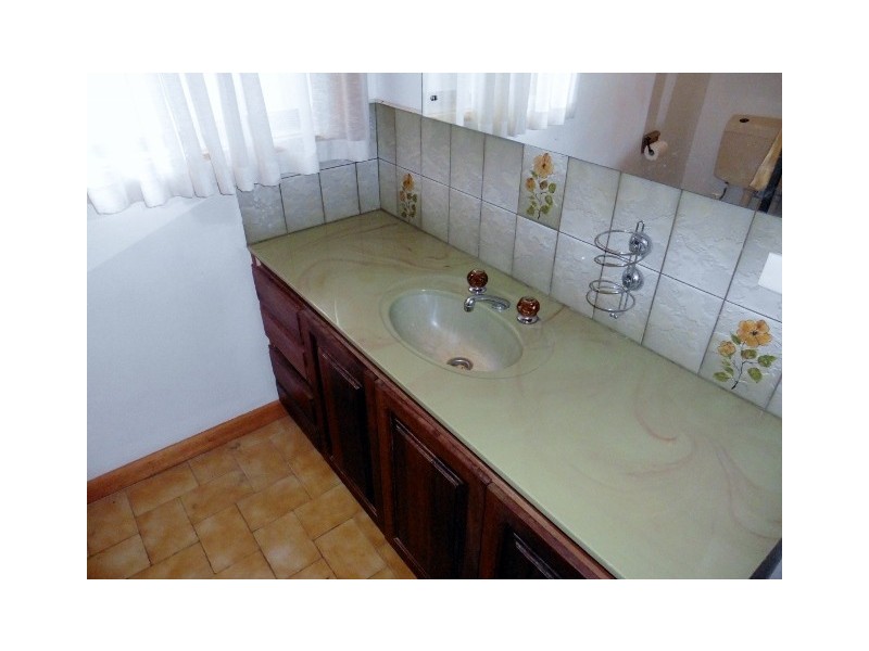 48 South Gippsland Highway, Tooradin VIC 3980