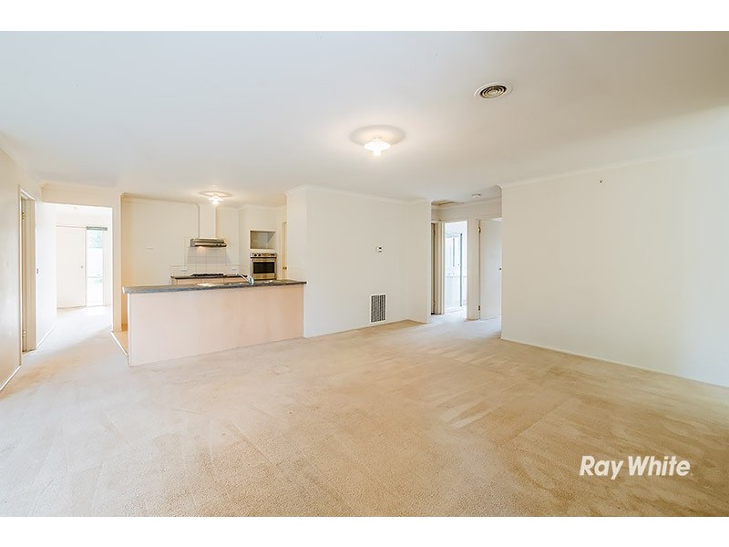 5 Bewley Way, Berwick VIC 3806