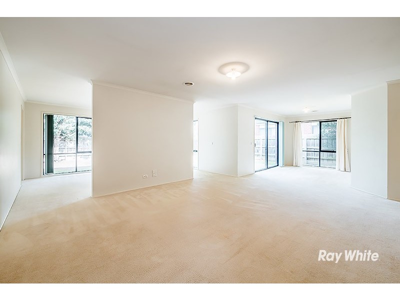 5 Bewley Way, Berwick VIC 3806