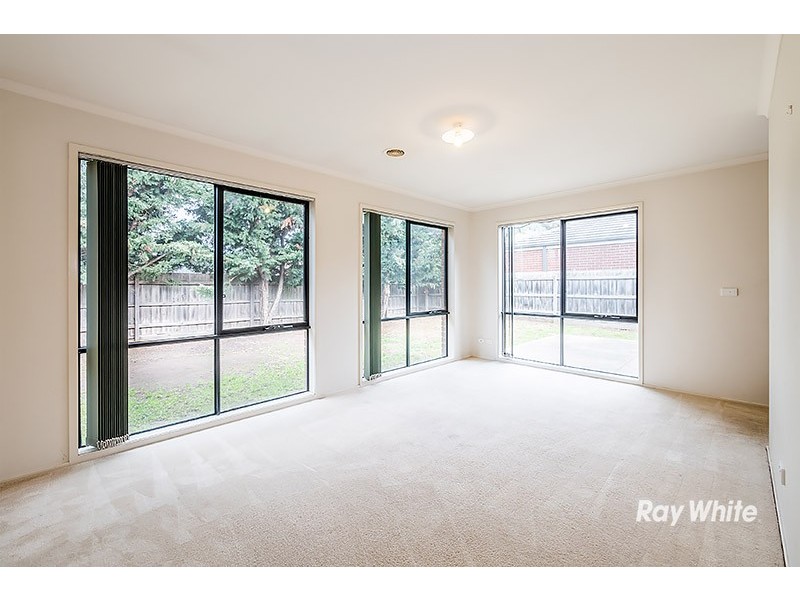 5 Bewley Way, Berwick VIC 3806