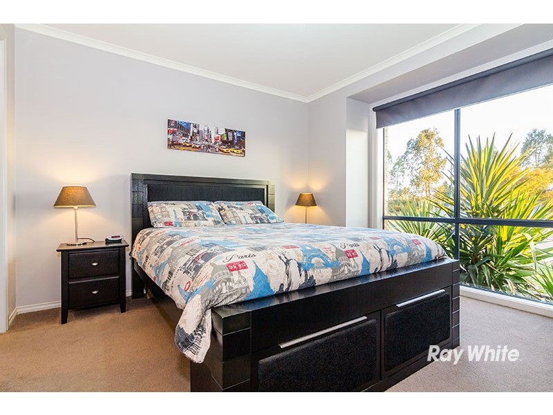 85 Fairhaven Boulevard, Cranbourne West VIC 3977