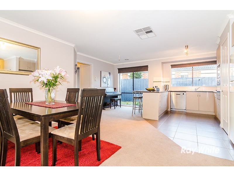 85 Fairhaven Boulevard, Cranbourne West VIC 3977