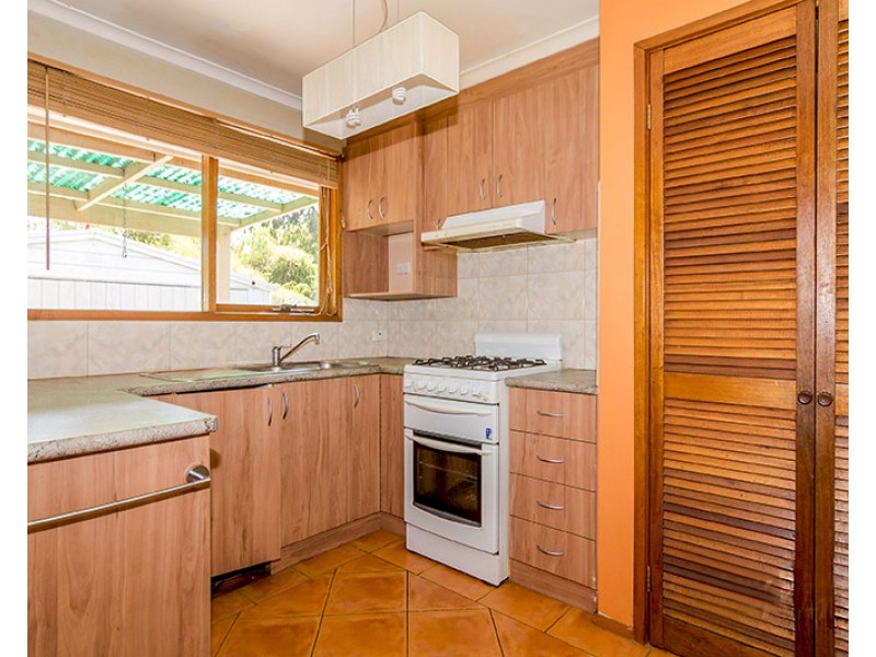 4 Halstead Court, Cranbourne VIC 3977
