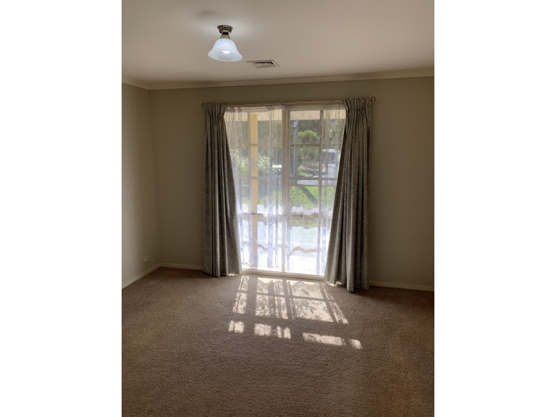 16 Harbour Way, Blind Bight VIC 3980