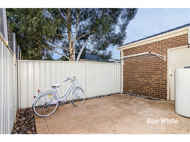 7/7 Monahans Road, Cranbourne West VIC 3977