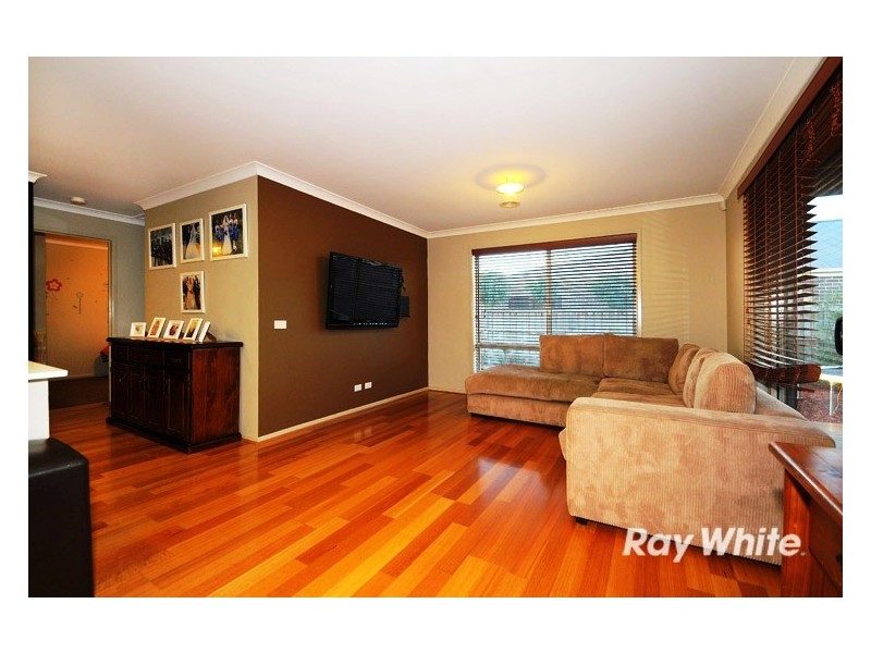 16 Bluemist Circuit, Lyndhurst VIC 3975