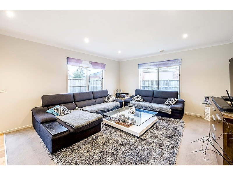 58 Melington Drive, Lyndhurst VIC 3975