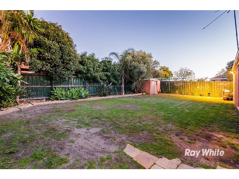 11 Feehan Crescent, Narre Warren South VIC 3805
