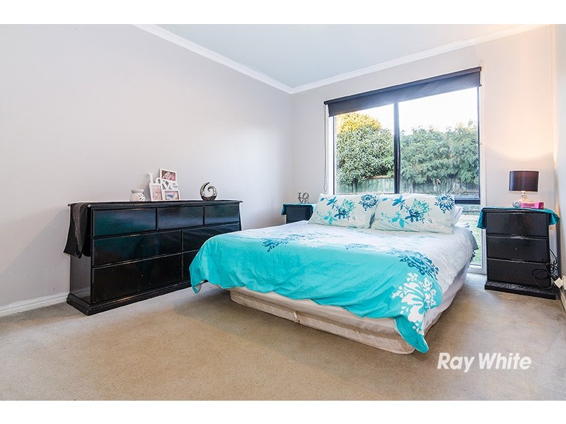 11 Feehan Crescent, Narre Warren South VIC 3805