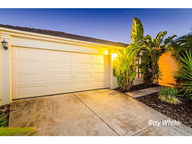 11 Feehan Crescent, Narre Warren South VIC 3805