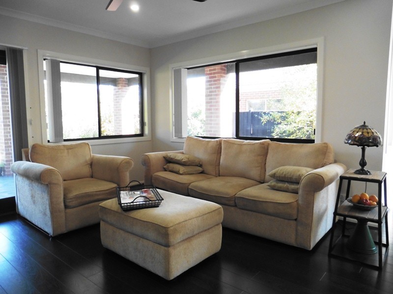 19 Beechwood Drive, Lyndhurst VIC 3975