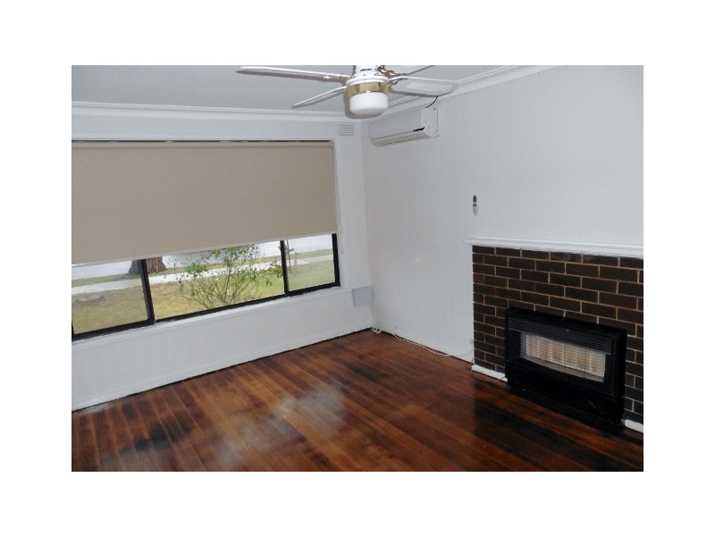 14 Binding Avenue, Cranbourne VIC 3977