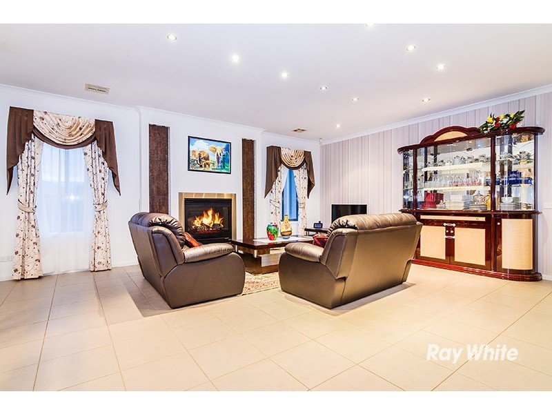 2 Red Mallee Court, Lyndhurst VIC 3975