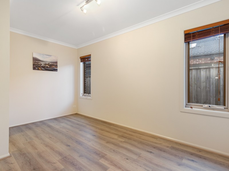 3 Alysha Avenue, Lyndhurst VIC 3975